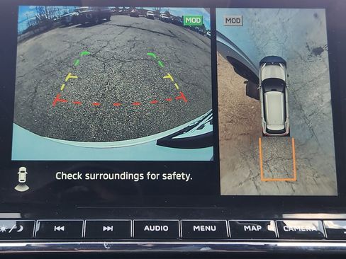 Used 2024 Mitsubishi Outlander SE Black Edition image 14