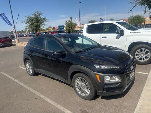 Used 2021 Hyundai Kona SEL Plus w/ Cargo Package AWD/4WD image 3