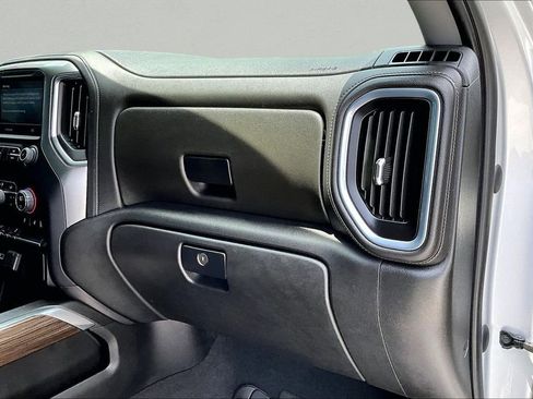 Used 2021 Chevrolet Silverado 1500 LT Trail Boss w/ Bed Protection Package AWD/4WD image 27