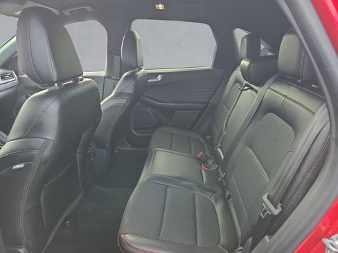 Used 2024 Ford Escape ST-Line w/ Tech Pack #1 AWD/4WD image 23