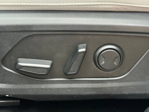 Used 2024 Hyundai Tucson SEL w/ Convenience Package FWD image 11