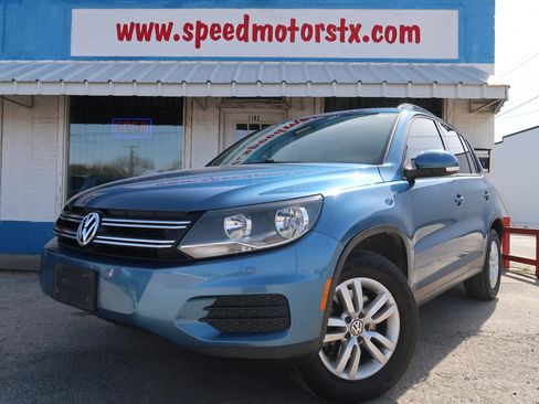 Used 2017 Volkswagen Tiguan S image 1