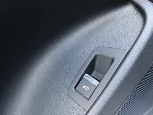 Used 2024 Audi RS Q8 AWD/4WD image 29