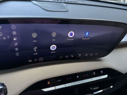 New 2026 Buick Enclave Preferred AWD/4WD image 18