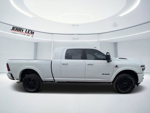 New 2026 RAM 2500 Limited image 2