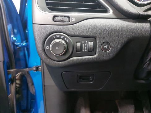 Used 2023 Jeep Cherokee Trailhawk w/ Trailer Tow Group AWD/4WD image 26