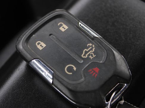 Used 2021 Chevrolet Silverado 1500 LT w/ Bed Protection Package image 12