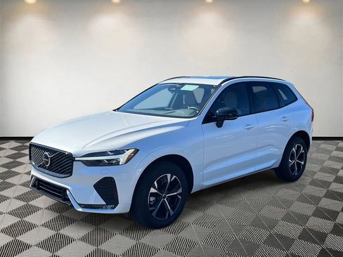 New 2026 Volvo XC60 B5 Core w/ Climate Package image 7