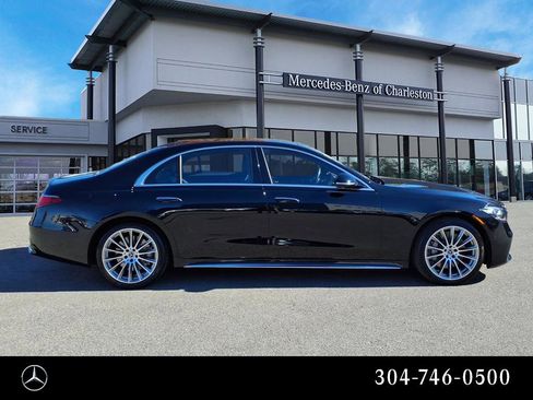 Certified 2023 Mercedes-Benz S 580 4MATIC Sedan image 2