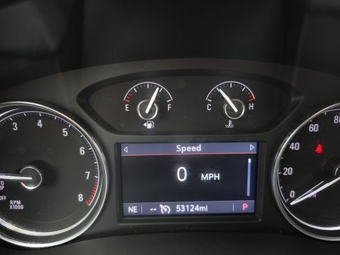 Used 2023 Buick Enclave Essence w/ Experience Buick Package AWD/4WD image 23