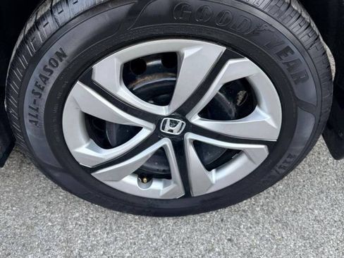 Used 2016 Honda Civic LX image 9
