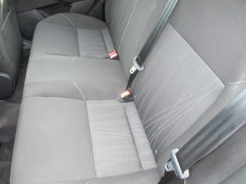 Used 2018 Ford Focus SE image 15