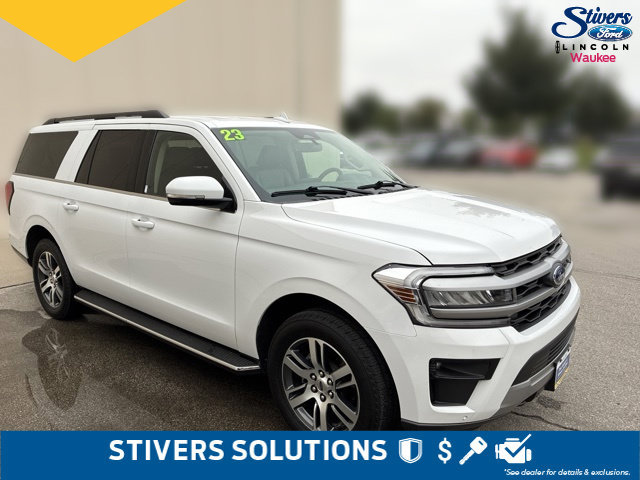 Used 2023 Ford Expedition Max XLT AWD/4WD image 3