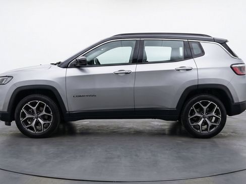Used 2025 Jeep Compass Limited AWD/4WD image 5