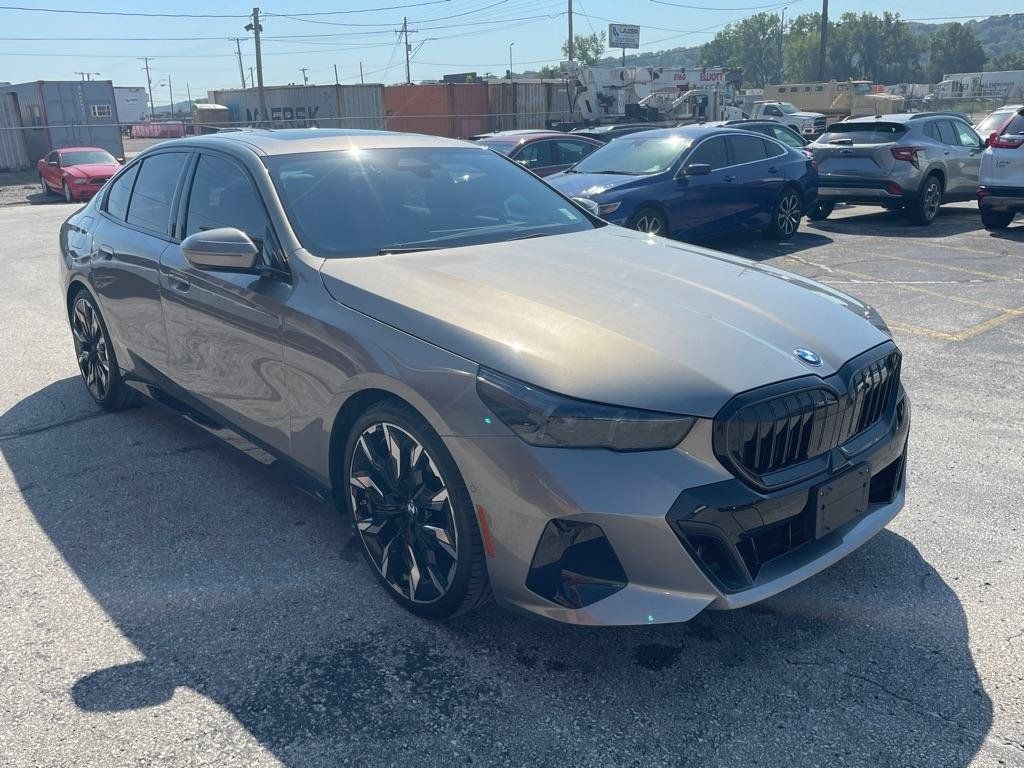 Used 2024 BMW 530i xDrive w/ M Sport Package AWD/4WD image 4