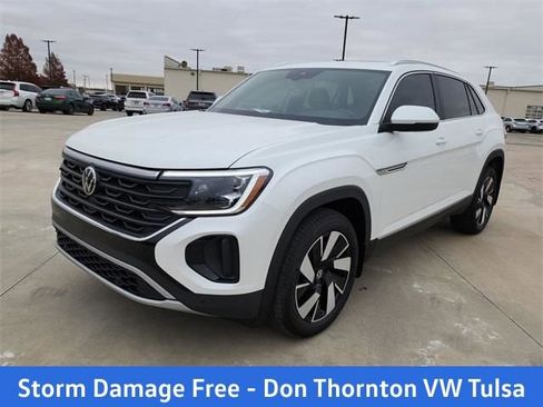 New 2026 Volkswagen Atlas Cross Sport SEL AWD/4WD image 8