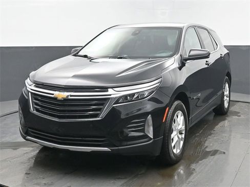 Used 2024 Chevrolet Equinox LT image 1