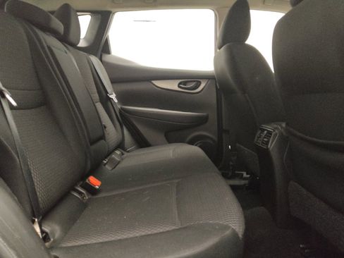Used 2019 Nissan Rogue Sport S FWD image 19