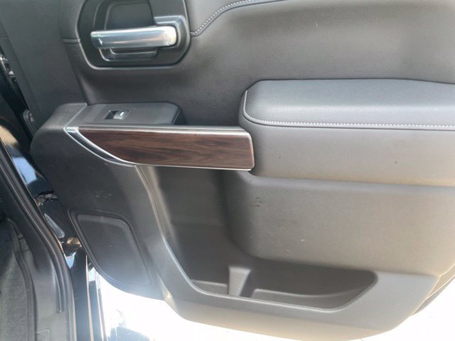 Used 2019 GMC Sierra 1500 SLT w/ SLT Premium Plus Package AWD/4WD image 40
