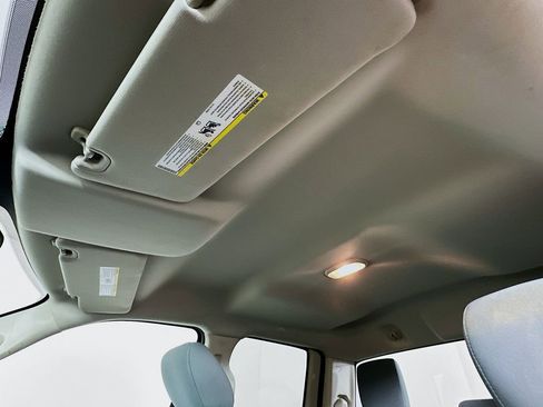 Used 2014 RAM 1500 Express RWD image 11