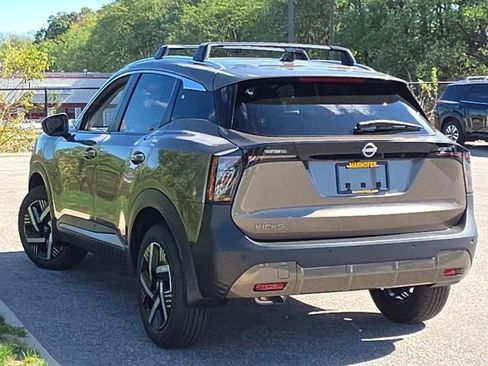New 2026 Nissan Kicks SV w/ SV Premium Package image 22