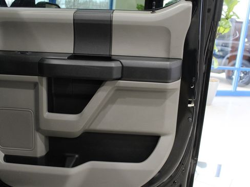 Used 2018 Ford F150 XL w/ Equipment Group 101A Mid image 16