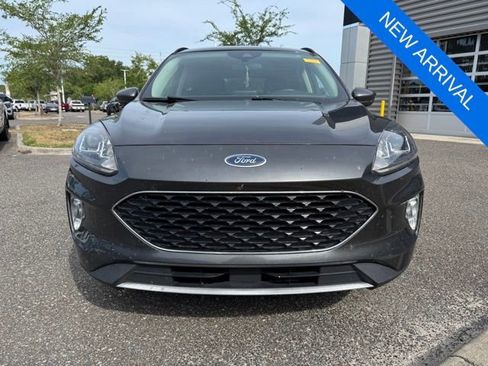 Certified 2020 Ford Escape SEL FWD image 17