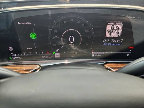 Used 2023 Cadillac Escalade ESV Luxury RWD image 15