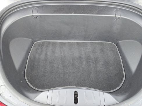 Used 2018 Tesla Model 3 Long Range image 14