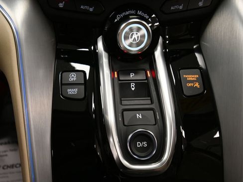 Used 2024 Acura TLX w/ Technology Package image 16