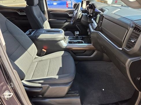 Used 2022 Chevrolet Silverado 1500 RST AWD/4WD image 15