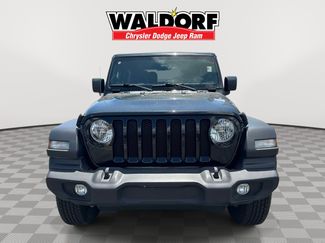Used 2022 Jeep Wrangler Sport AWD/4WD video 2