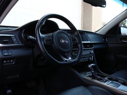 Used 2018 Kia Optima SX FWD image 23