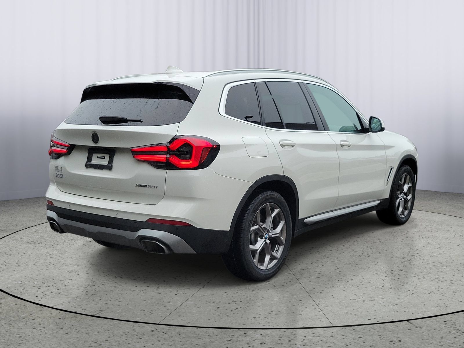 Used 2023 BMW X3 xDrive30i w/ Convenience Package AWD/4WD image 3