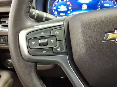 Used 2023 Chevrolet Tahoe LT w/ Luxury Package RWD image 19