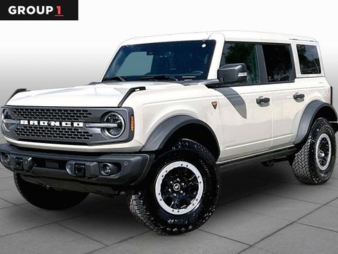 Used 2025 Ford Bronco Badlands AWD/4WD image 1