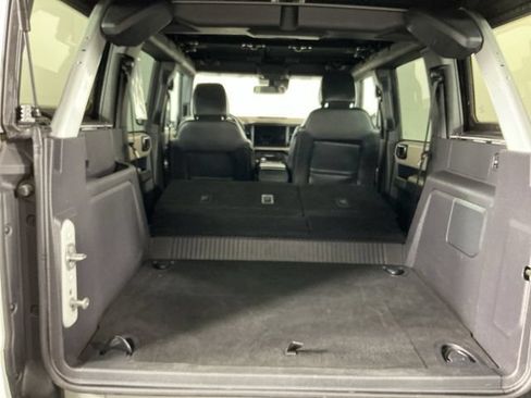 Used 2023 Ford Bronco Wildtrak AWD/4WD image 31