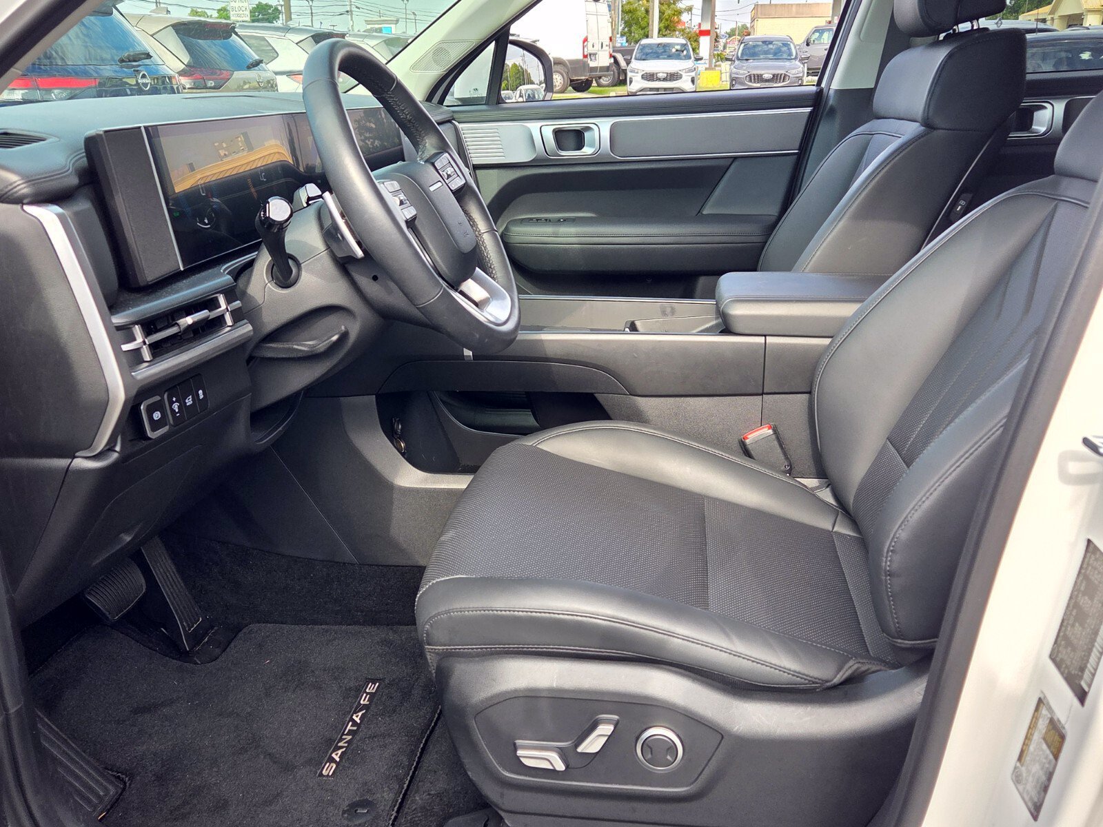 Certified 2026 Hyundai Santa Fe SEL FWD image 5