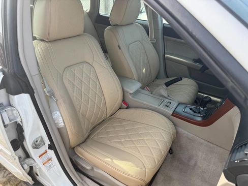 Used 2006 Subaru Outback 2.5i image 12