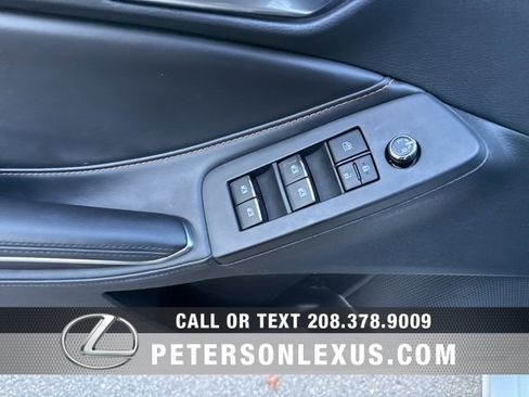 Used 2022 Toyota Avalon XSE image 21