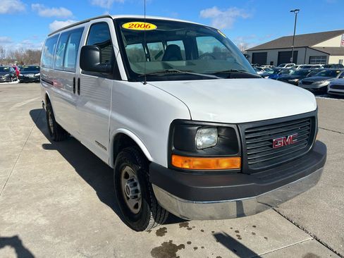 Used 2006 GMC Savana 2500 image 3