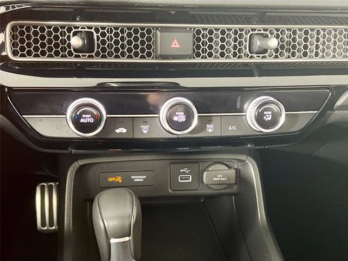 Used 2024 Honda Civic Sport image 16