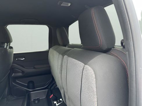 Used 2024 Nissan Frontier PRO-4X w/ Pro Convenience Package image 18