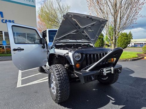 Used 2011 Jeep Wrangler Sport image 25