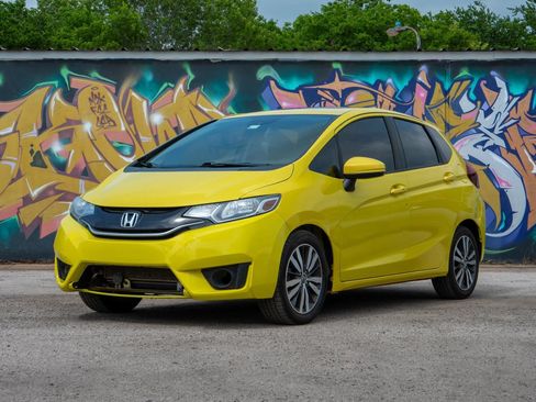 Used 2015 Honda Fit EX image 5