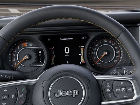 New 2026 Jeep Wrangler Unlimited Sahara AWD/4WD image 25