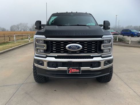 Used 2025 Ford F350 Lariat w/ Lariat Ultimate Package image 4