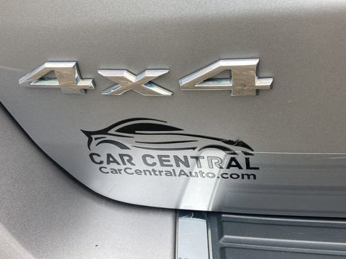 Used 2017 Jeep Grand Cherokee Limited image 9