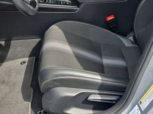 Used 2025 Honda Civic Sport image 30