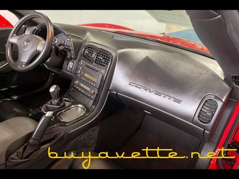 Used 2008 Chevrolet Corvette Convertible RWD image 17